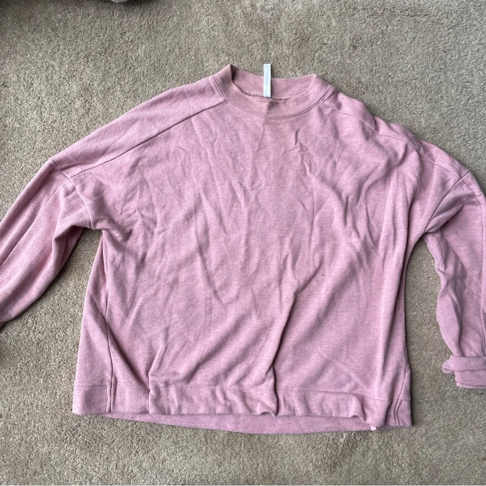 Fabletics Sweatshirt - Picture 1 of 4